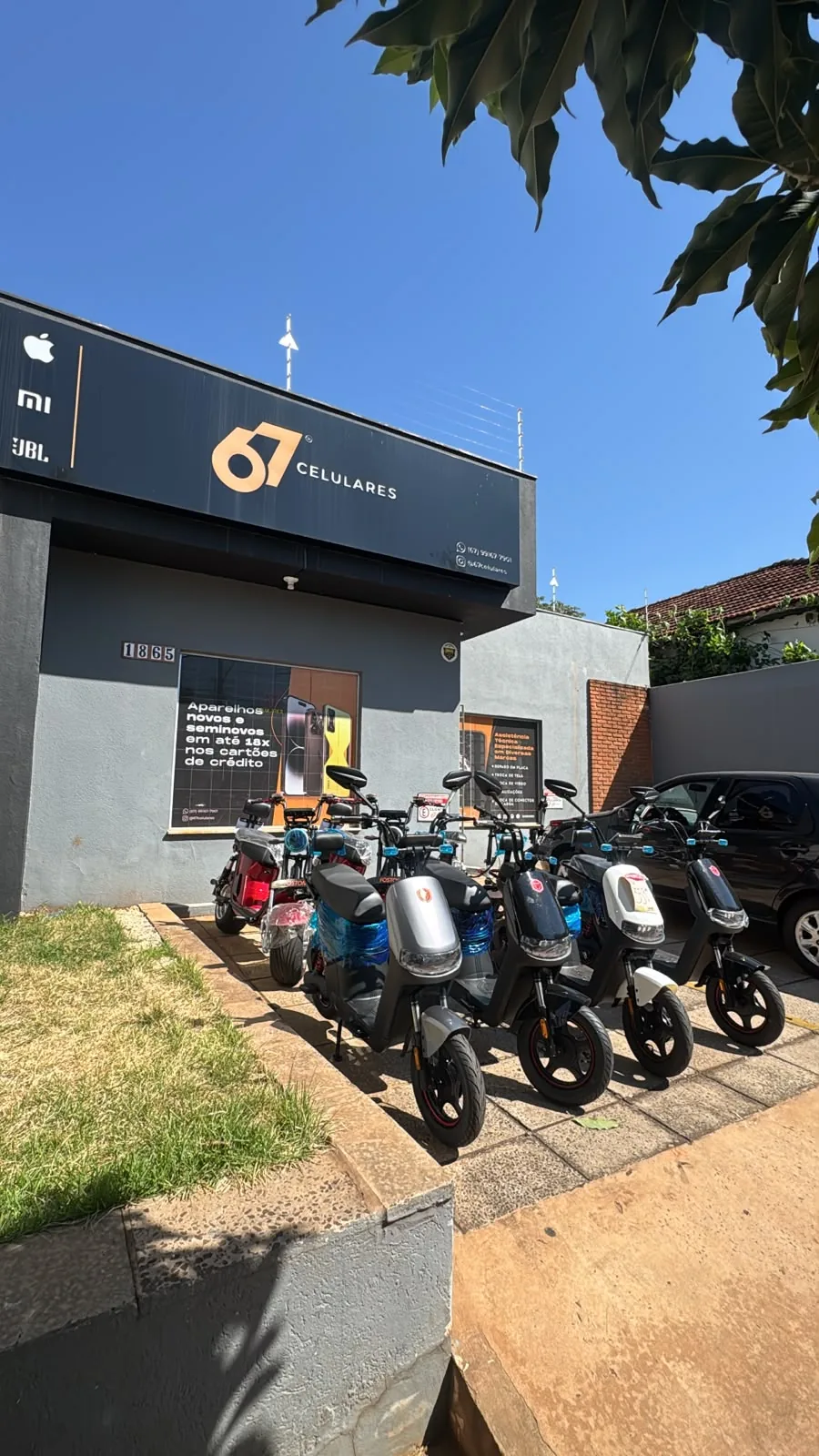 Fachada da 67 Celulares